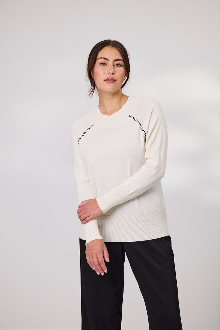 STITCH SWEATER